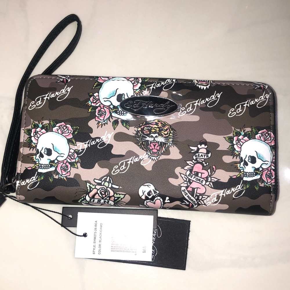 Ed Hardy Black Camo Faux Leather ZA Wallet Skull, Rose, Tiger Tattoo Print NWT